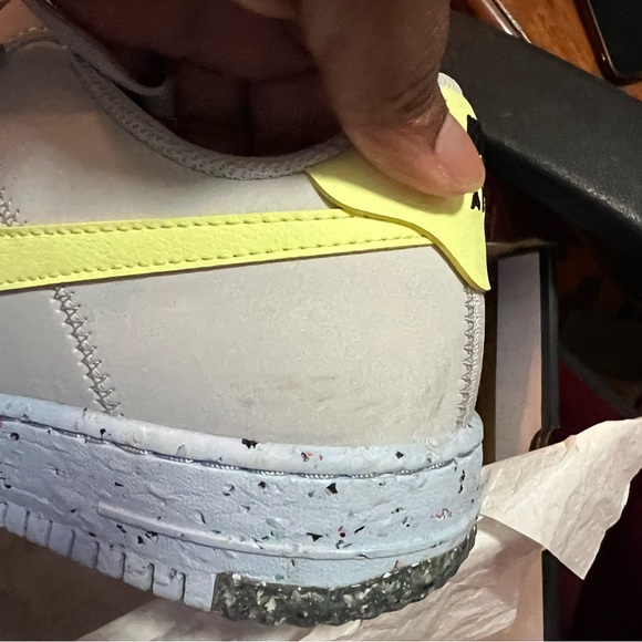 Nike Air Force 1 - Picture 4 of 5